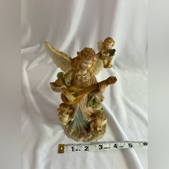 Angel Figurine with Guitar and Cherubs - Picture 9 of 9